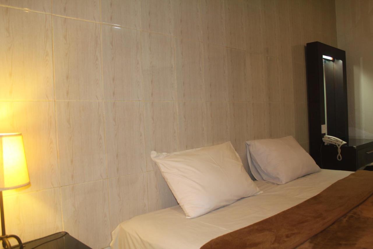 Suji Apartment Bali Exterior photo
